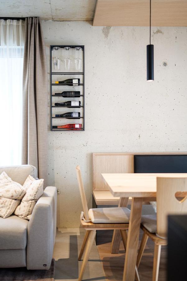 Lebe`oetz - Ferienapartmenthaus Im Zentrum Von Apartment